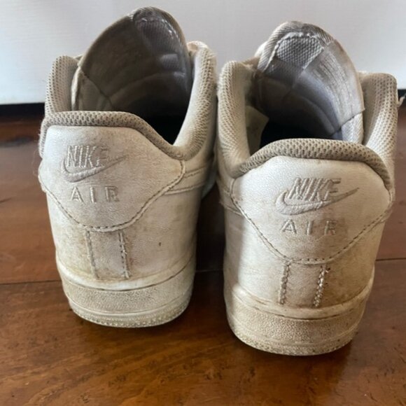 Nike Air Force 1 White Low Top Leather Running Shoes Sneakers Mens 7 - Picture 3 of 9